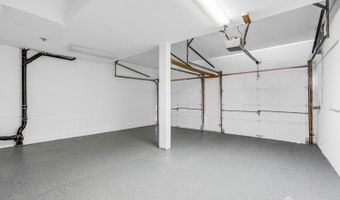 1606 Madaline Dr, Avenel, NJ 07001