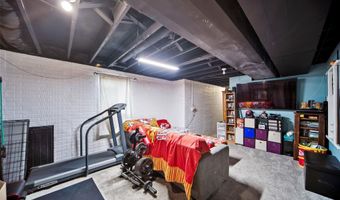 1515 Aspen Dr, Adel, IA 50003