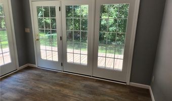 35 Sylvan St, Avon, CT 06001