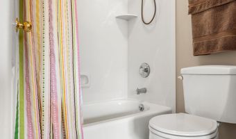 105 N PEREGRINE Ln W 19, Bountiful, UT 84010