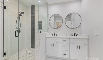 18 Winterhawk Dr, Arden, NC 28704