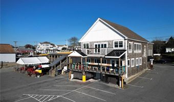 116 Aquidneck Ave, Middletown, RI 02842