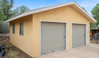 635 N Cougar Ln, Apple Valley, UT 84737