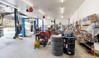 48 S Main St, Andover, ME 04216