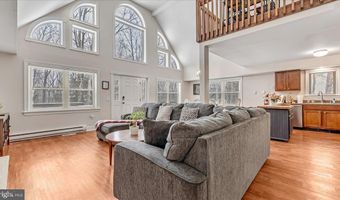 186 BRIER CREST Rd, Blakeslee, PA 18610