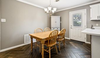 3419 Pawnee Village Dr, Benton, AR 72015