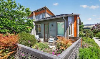 106 Dunn Cir, Ashland, OR 97520