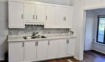 11 Walker St, Athens, OH 45701