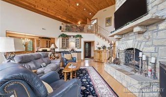 39 Crestview Ln, Banner Elk, NC 28604