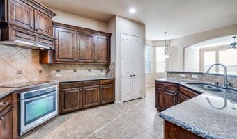 905 Cougar Dr, Allen, TX 75013