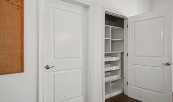 828 Bobcat Ave 404, Columbus, OH 43212