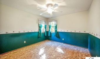 1614 Gateway Dr, Albert Lea, MN 56007