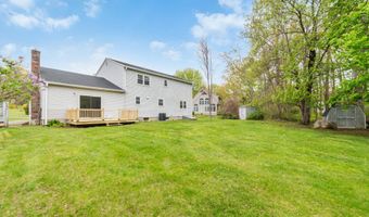 6 El Toro Dr, Bristol, CT 06010