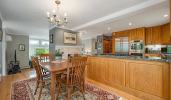 32 Merrill Rd, Campton, NH 03223