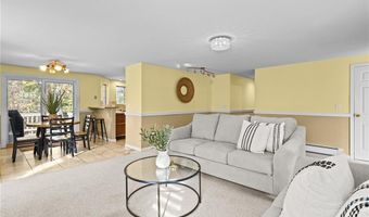 15 Nipmuc Trl A, North Providence, RI 02904
