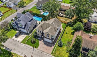 646 Compass Ave, Beachwood, NJ 08722