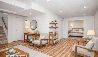 5820 Allerton Dr, Ames, IA 50014