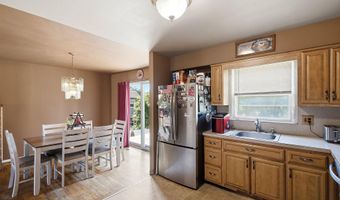 81 Elm St, Beachwood, NJ 08722