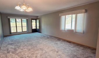 1933 Wilby Rd, Albert Lea, MN 56007