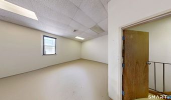 725 Housatonic Ave, Bridgeport, CT 06604