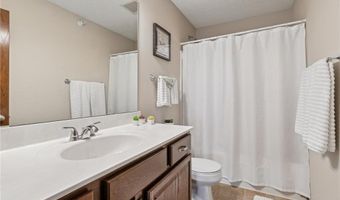 6665 Flycatcher Ln, Apple Valley, MN 55124