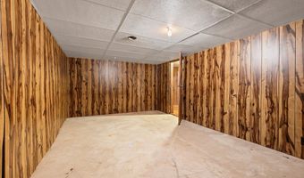 1517 Navarino St, Algoma, WI 54201
