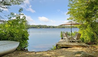 396 Mica Point Rd, Barrington, NH 03825