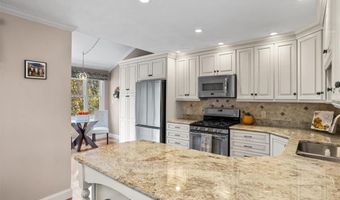 112 Turnessa Dr 112A, North Providence, RI 02904