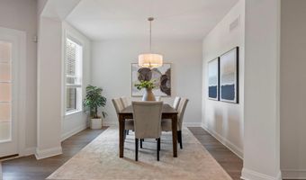 3064 N Spurway Dr, Ann Arbor, MI 48105