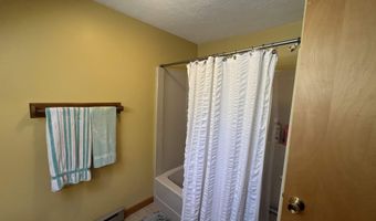 35 Woodland Pines Rd, Bartlett, NH 03812
