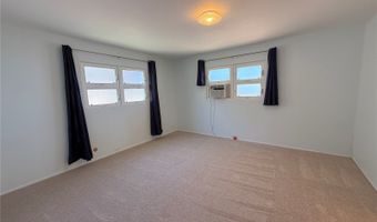 98-1774 Kupukupu St, Aiea, HI 96701