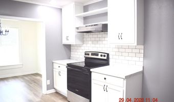 121 S COX St, Bastrop, LA 71220