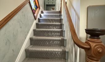 159 Waldo Ave, Belfast, ME 04915