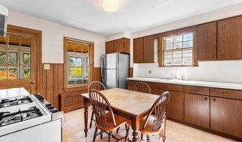 39 Chester St, Arlington, MA 02476