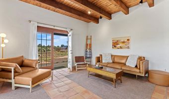 206 Hondo Seco Rd, Arroyo Seco, NM 87514