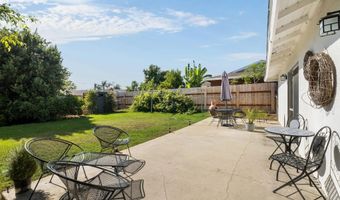 4935 Roja Dr, Oceanside, CA 92057