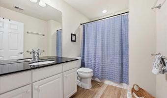 44397 OAKMONT MANOR Sq, Ashburn, VA 20147