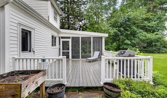 61 Upper Loudon Rd, Albany, NY 12211
