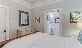 132 Dukate St, Biloxi, MS 39530