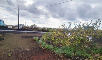 88-1520 EHIKU Ave, Captain Cook, HI 96704