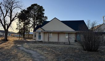 809 Avenue E, Abernathy, TX 79311