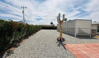 27961 Norris Ave, Bouse, AZ 85325