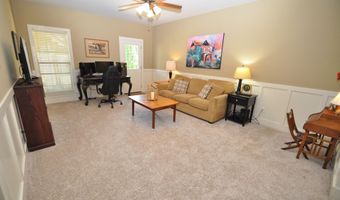 204 PARLIAMENT Pkwy, Alabaster, AL 35114