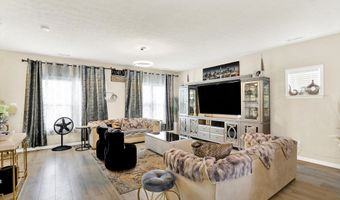 7252 Lockford N, Avon, IN 46123