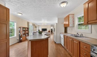 167 Forrest Creek Dr, Austinville, VA 24312