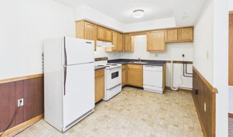 1 Lowell Dr, Barboursville, WV 25504