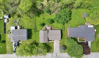 8768 Meadowridge Ln, Indianapolis, IN 46217