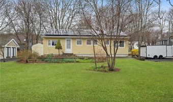 1737 Wampanoag Trl, Barrington, RI 02806