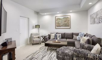 736 W Smuggler St B, Aspen, CO 81611