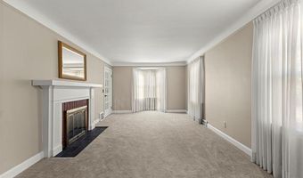 15264 Harrison Ave, Allen Park, MI 48101
